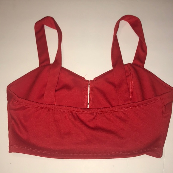 Crop top - Picture 2 of 2